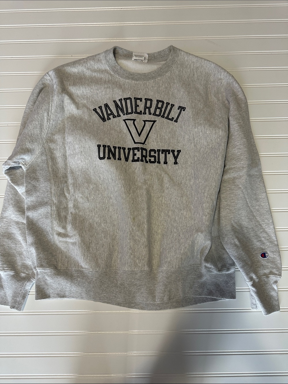 Champion Vanderbilt University Gray Crewneck Sweatshirt Men’s Large Collegiate